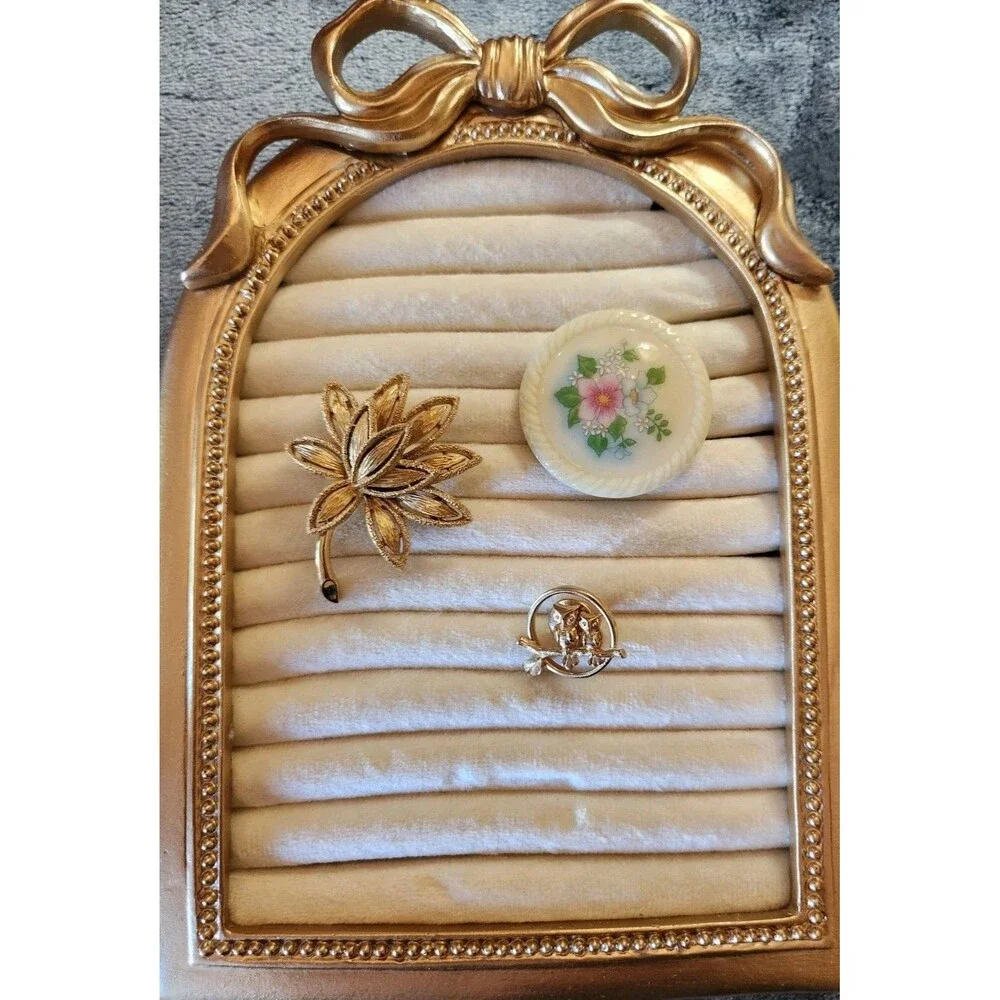 3 avon brooches lot vintage